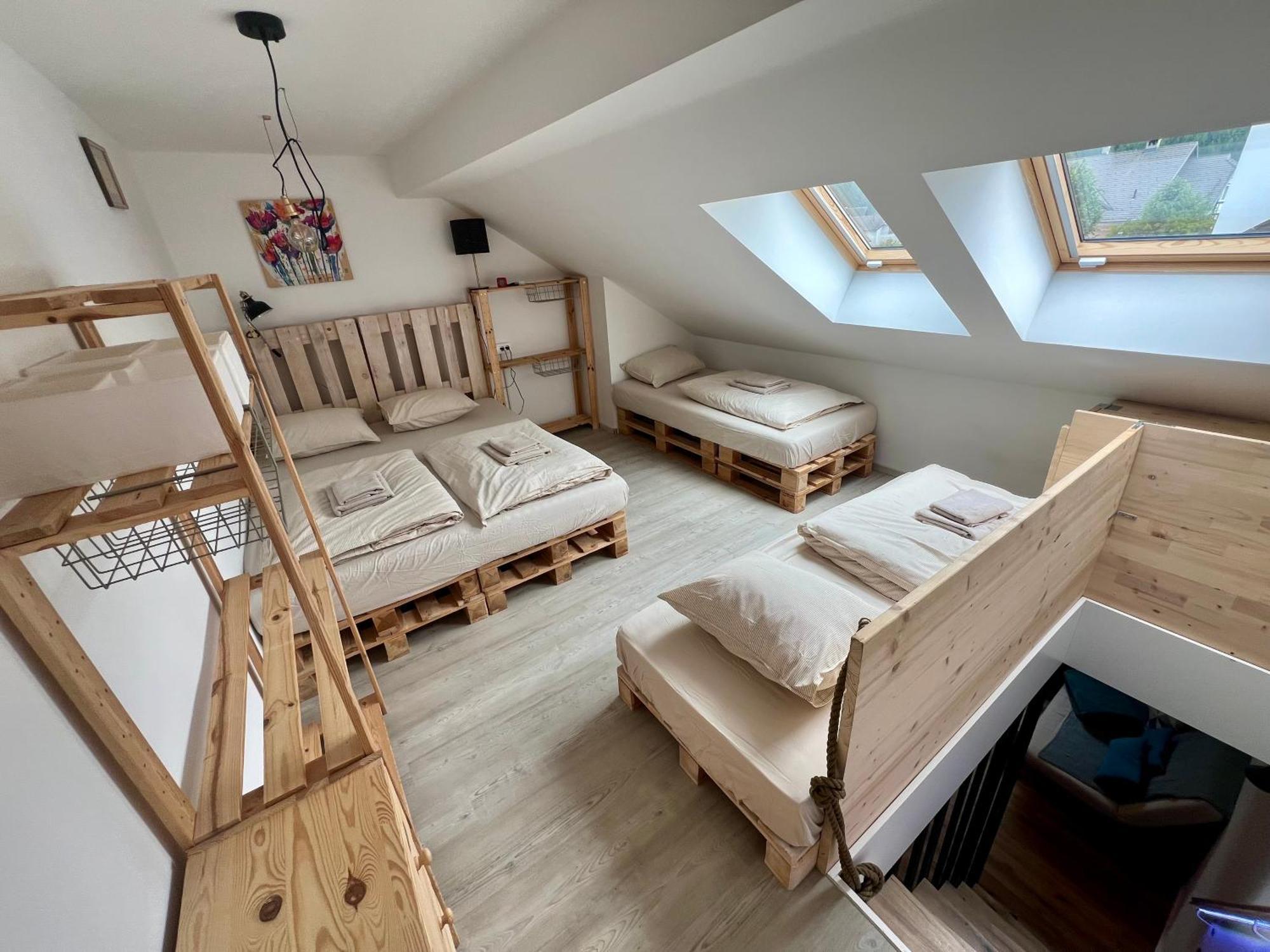 Sport & Sunny Cosy Alpine Retreat Apartment Kranjska Gora Exterior foto